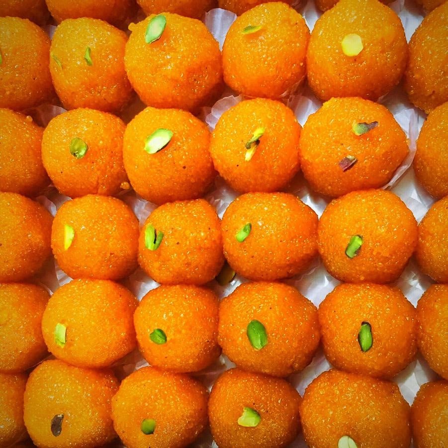 Traditional Diwali sweets motichoor ke ladoo