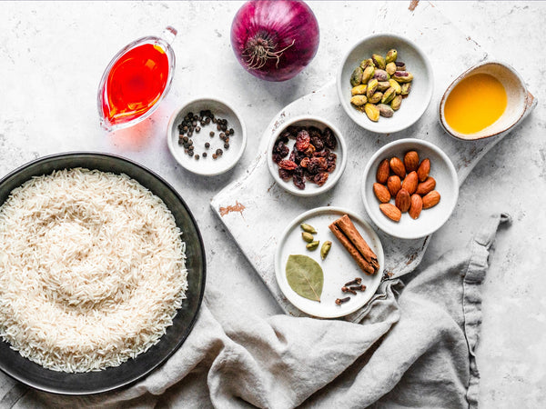 Chicken Handi: Traditional Pakistani Curry